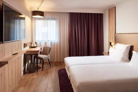 Hôtel Turenne - 56