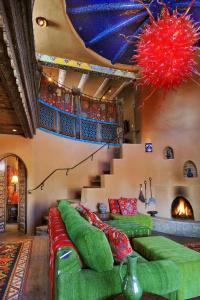 The Inn of Five Graces - 4