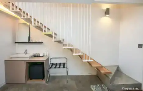 Lloyd's Inn (SG Clean, Staycation Approved) - 41