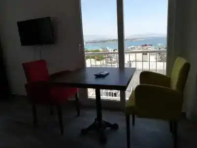 ÇİÇEk Apart Otel - 6
