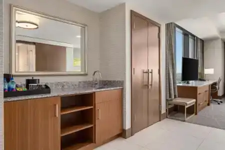 DoubleTree by Hilton - Mayo Clinic Area - 61