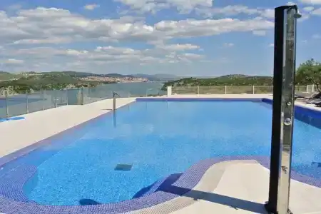 Panorama - 18
