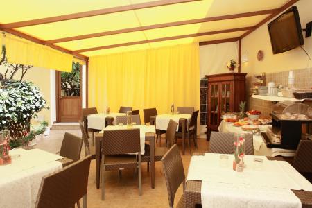 Coralia Bed & Breakfast - 23