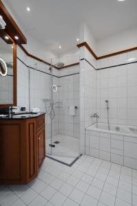 Louisa's Place - 171