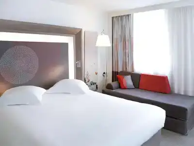 Novotel Lyon Confluence - 5