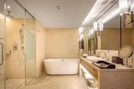 Renaissance Chengdu - 140