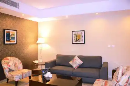 City Rose Suites - 242