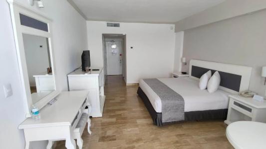 Golden Parnassus Resort & Spa - All Inclusive (Adults Only) - 5