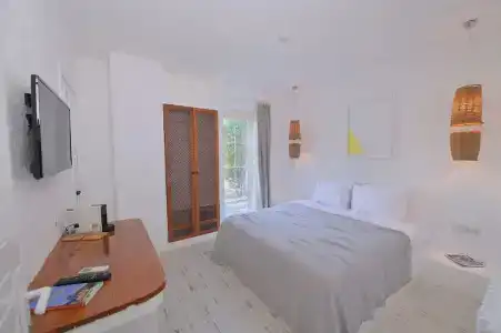 Peremere Alacati Otel - 19