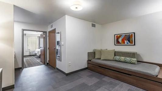 Holiday Inn, An Ihg - 141