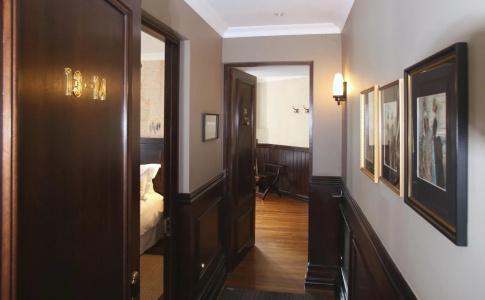 Boutique Castillo Rojo - 13