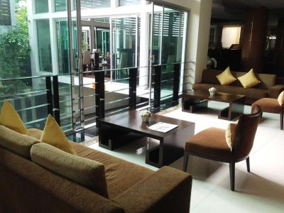 August Suites - 7