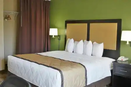 Extended Stay America Suites - Kansas City - - Nall Ave - 56