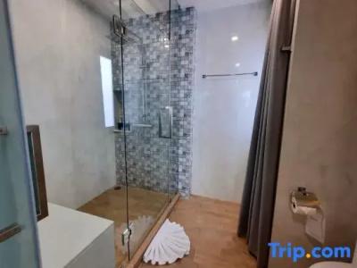 Ama's House Luxury Boutique - 27