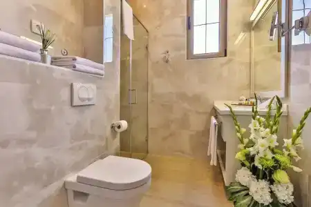 Avanti & Spa - 29
