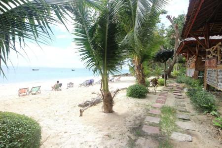 Phi Phi Relax Beach Resort - 12