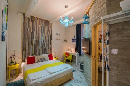 Janus Boutique & Spa - 36