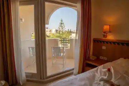 Novostar Nahrawess Thalasso and Aquapark - 4