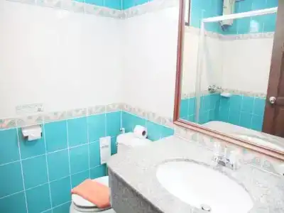Sabai Inn - 5