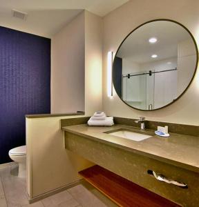 Fairfield Inn & Suites by Marriott Nashville Airport - 8