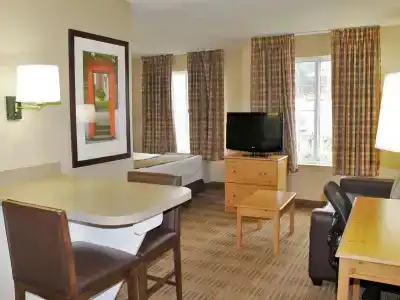 Extended Stay America Suites - Kansas City - - Nall Ave - 20