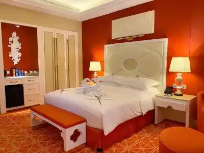 Continental Xin Hao and Resort - 3