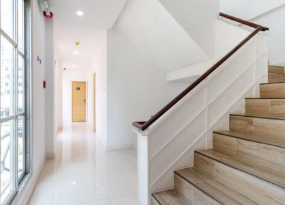 Oyo 753 Atnest Hostel - 12