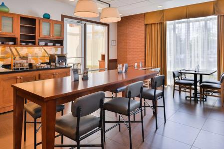 Hyatt Place - 23