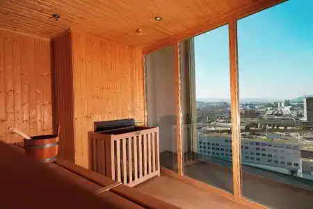 Renaissance Zurich Tower - 38