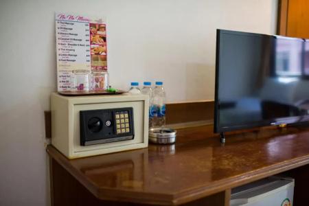 Magnific Guesthouse Patong - 33