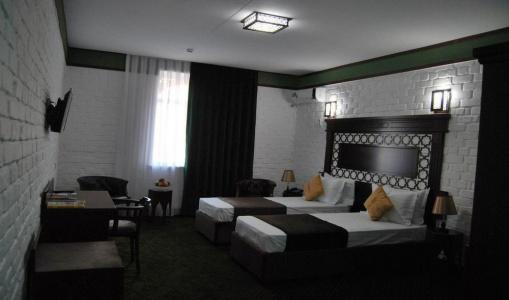 Kesh Palace - 21
