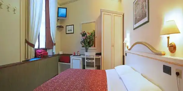Casci - 5