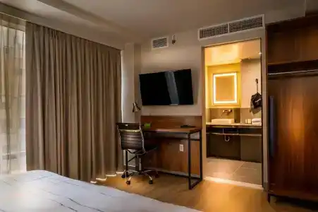 La Quinta by Wyndham Time Square South - 27