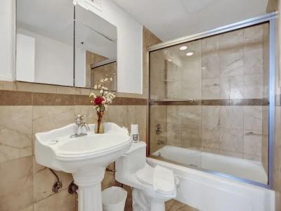 The Alexander All Suites - 283