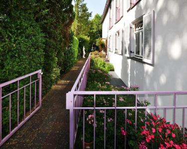 Villa Waldperlach by Blattl - 82