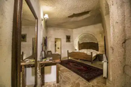 Roma Cave Suite - 7