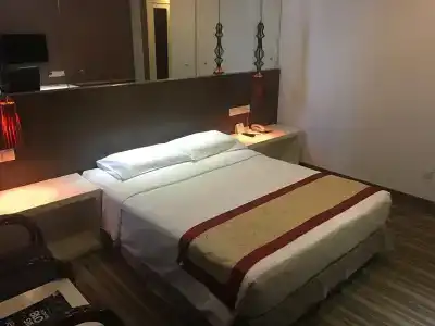 Capital - 22