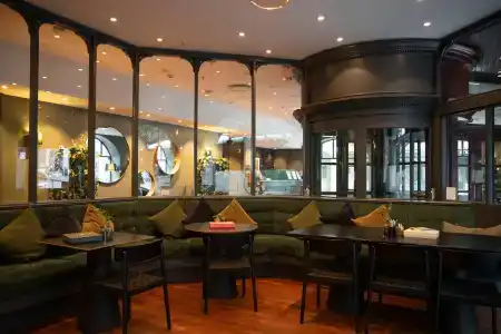 Clarion Bergen - 31