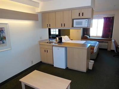 Quality Inn & Suites I-10 - 50