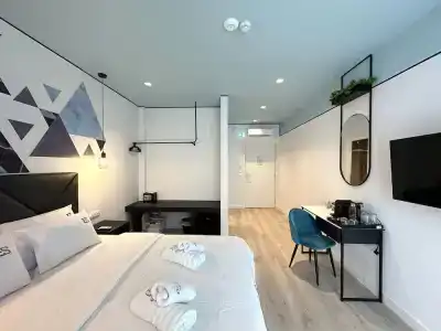 Urban Elephant Suites - 27