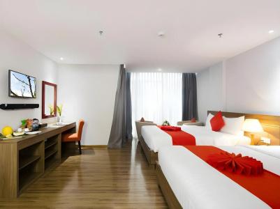 Maple Leaf & Apartment - 20