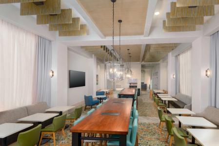 Hampton Inn & Suites Airport Avion Park Westshore - 42