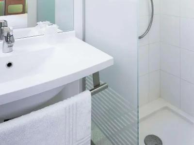 Ibis Budget Valence Sud - 36