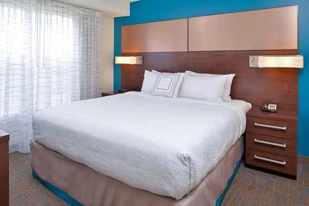 Residence Inn by Marriott - 79