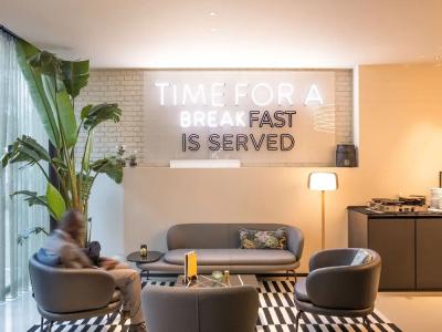 ibis Brussels Centre Chatelain - 12