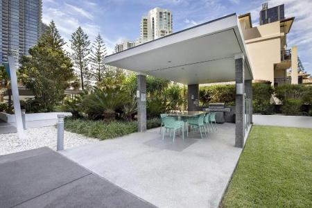 Ultra Broadbeach - 31