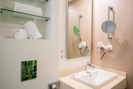 Two Berlin By Axel - Adults Only - 40