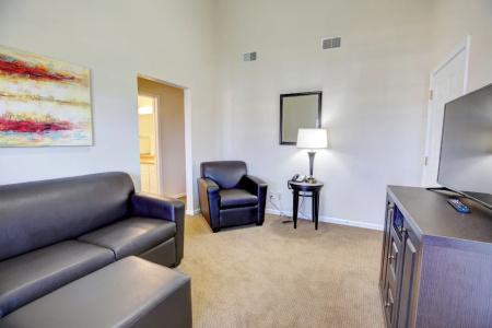 Grand Crowne by Capital Vacations - 59