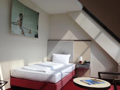 Come Inn Berlin Kurfürstendamm - 3