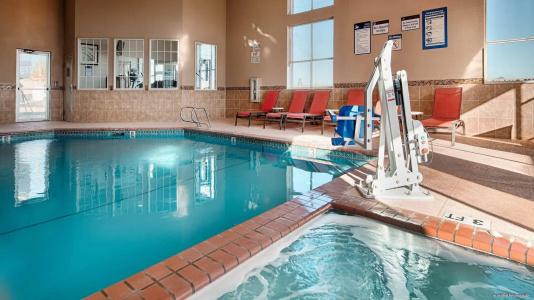 Best Western Plus Windsor Inn - 10